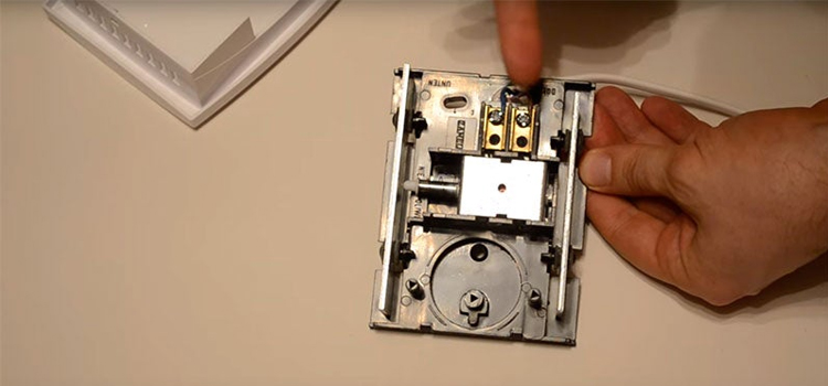 fix door bell in Lake Magdalene